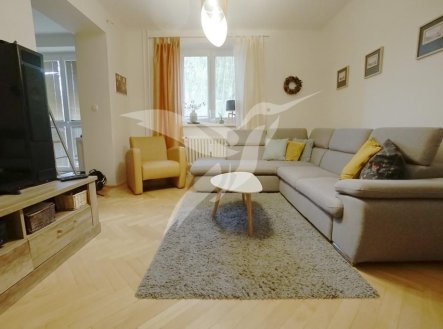 Pronájem bytu, 3+kk, 61 m²