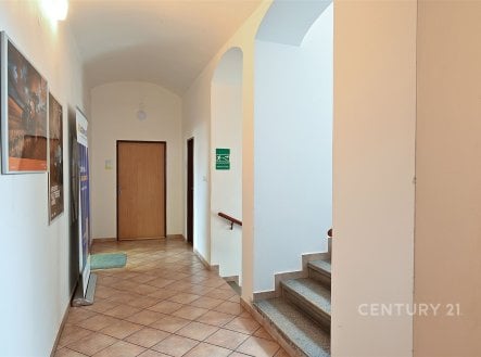 . | Pronájem - kanceláře, 27 m²