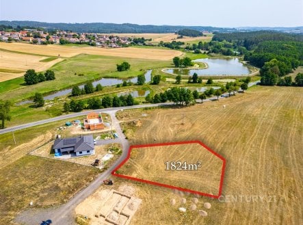 Prodej pozemku pro bydlení, 1 824 m²
