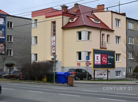 Pronájem bytu, 2+kk, 65 m²