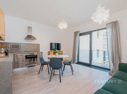 Pronájem bytu, 3+kk, 74 m²