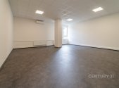 Pronájem kanceláře, 58 m²