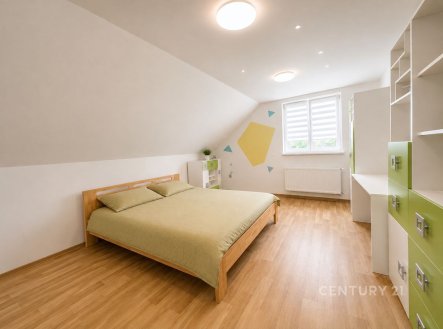 Pronájem domu/vily, 90 m²