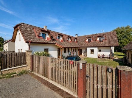 Pronájem bytu, 4+1, 152 m²