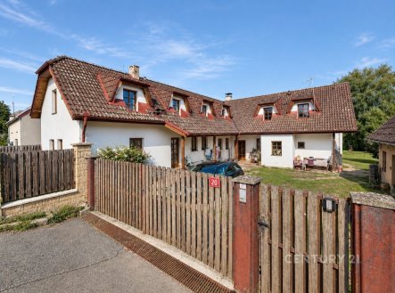 Pronájem bytu, 4+1, 152 m²