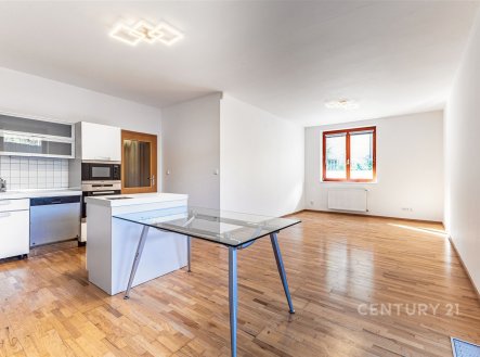 Prodej bytu, 3+kk, 65 m²
