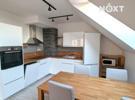 Pronájem bytu, 2+kk, 63 m² obrázek