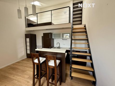 Pronájem bytu, 1+kk, 32 m²