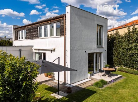 Prodej - dům/vila, 180 m²