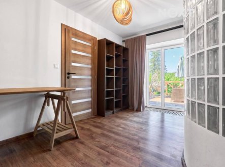 Prodej komerčního objektu, jiný, 800 m²