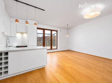 Pronájem bytu, 3+kk, 98 m²
