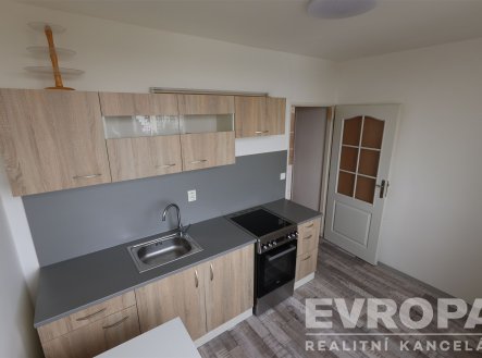 Pronájem bytu, 1+1, 37 m²