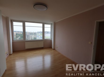Pronájem bytu, 1+1, 37 m²