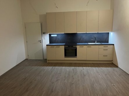 Pronájem bytu, 1+kk, 37 m² obrázek