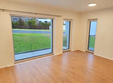 Pronájem bytu, 1+kk, 33 m²