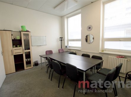 Pronájem kanceláře, 18 m²