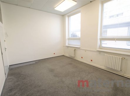 Pronájem kanceláře, 18 m²