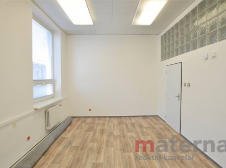 Pronájem kanceláře, 18 m²