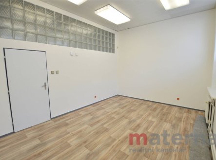 Pronájem kanceláře, 18 m²