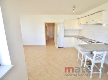 Pronájem bytu, 2+kk, 61 m²