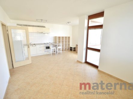 Pronájem bytu, 2+kk, 61 m²