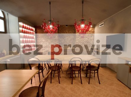 Pronájem obchodní prostory, 121 m² obrázek