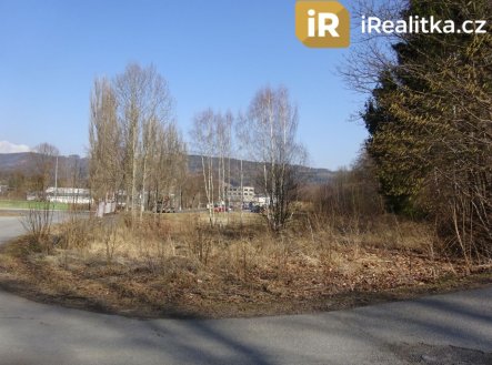 Prodej pozemku pro komerční výstavbu, 1 030 m² obrázek