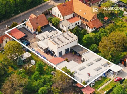 Prodej komerčního objektu, výroba, 917 m²