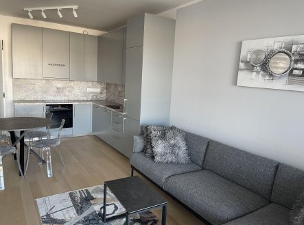 Pronájem bytu, 2+kk, 62 m²