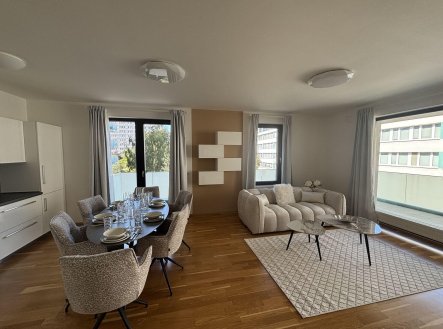 Prodej bytu, 3+kk, 86 m²