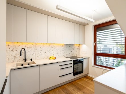 Pronájem bytu, 3+kk, 89 m²