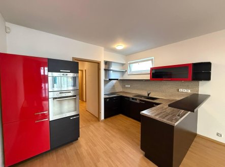 Pronájem bytu, 2+kk, 56 m²