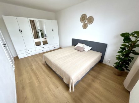 Pronájem bytu, 3+1, 75 m²