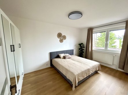 Pronájem bytu, 3+1, 75 m²