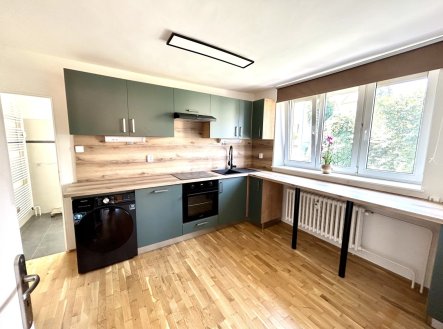 Pronájem bytu, 2+1, 69 m²