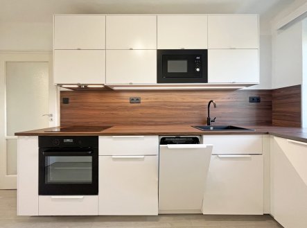 Pronájem bytu, 2+1, 66 m²