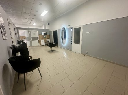 Pronájem obchodní prostory, 4 m²