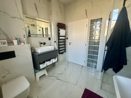Prodej bytu, 3+kk, 97 m²