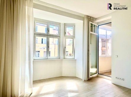 Pronájem bytu, 1+1, 44 m²