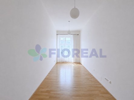 Pronájem kanceláře, 19 m² obrázek