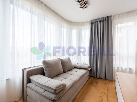 Pronájem bytu, 1+kk, 39 m²