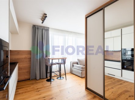 Pronájem bytu, 1+kk, 39 m²