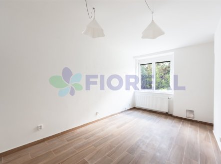Pronájem bytu, 2+1, 50 m²