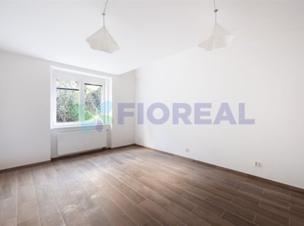 Pronájem bytu, 2+1, 50 m²