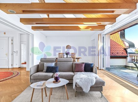 Pronájem bytu, 5+1, 163 m²