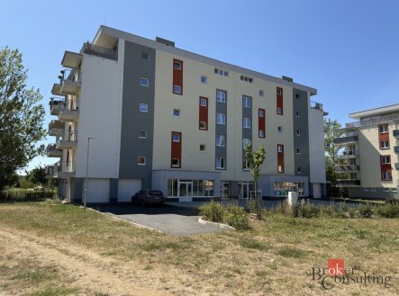 Prodej komerčního objektu, jiný, 62,35 m² obrázek