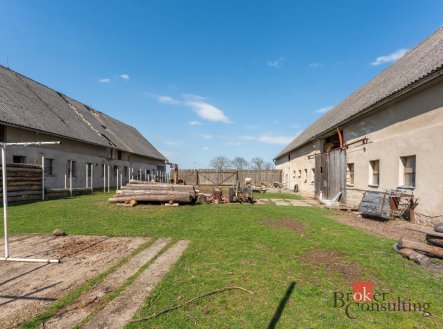 Prodej komerčního objektu, jiný, 1 850 m²