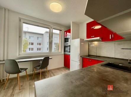 Pronájem bytu, 1+1, 33 m² obrázek