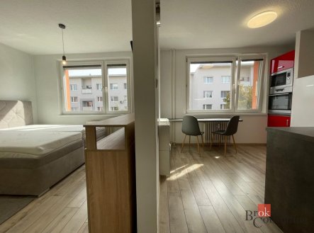 Pronájem bytu, 1+1, 33 m²