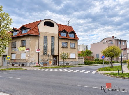 Prodej komerčního objektu, jiný, 750 m²